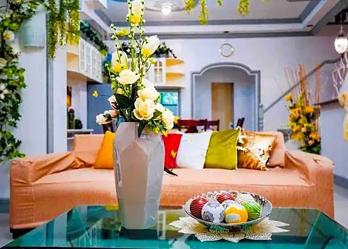 호텔 Spacious House In Talamban, 세부